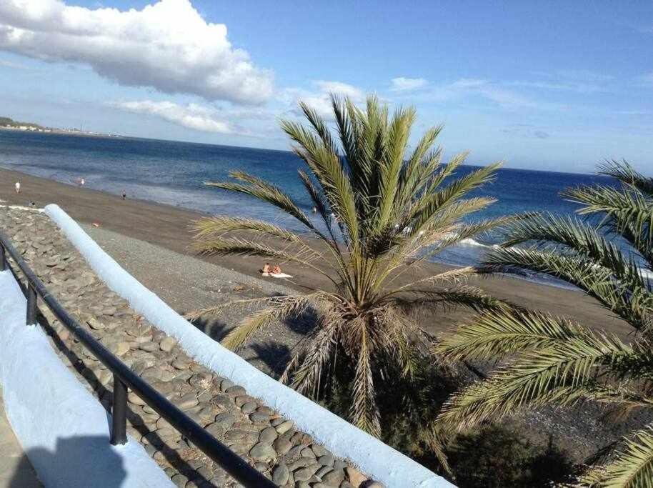 Bonito Apartamento Con Vista Al Mar Playa Del Aguila  Ngoại thất bức ảnh